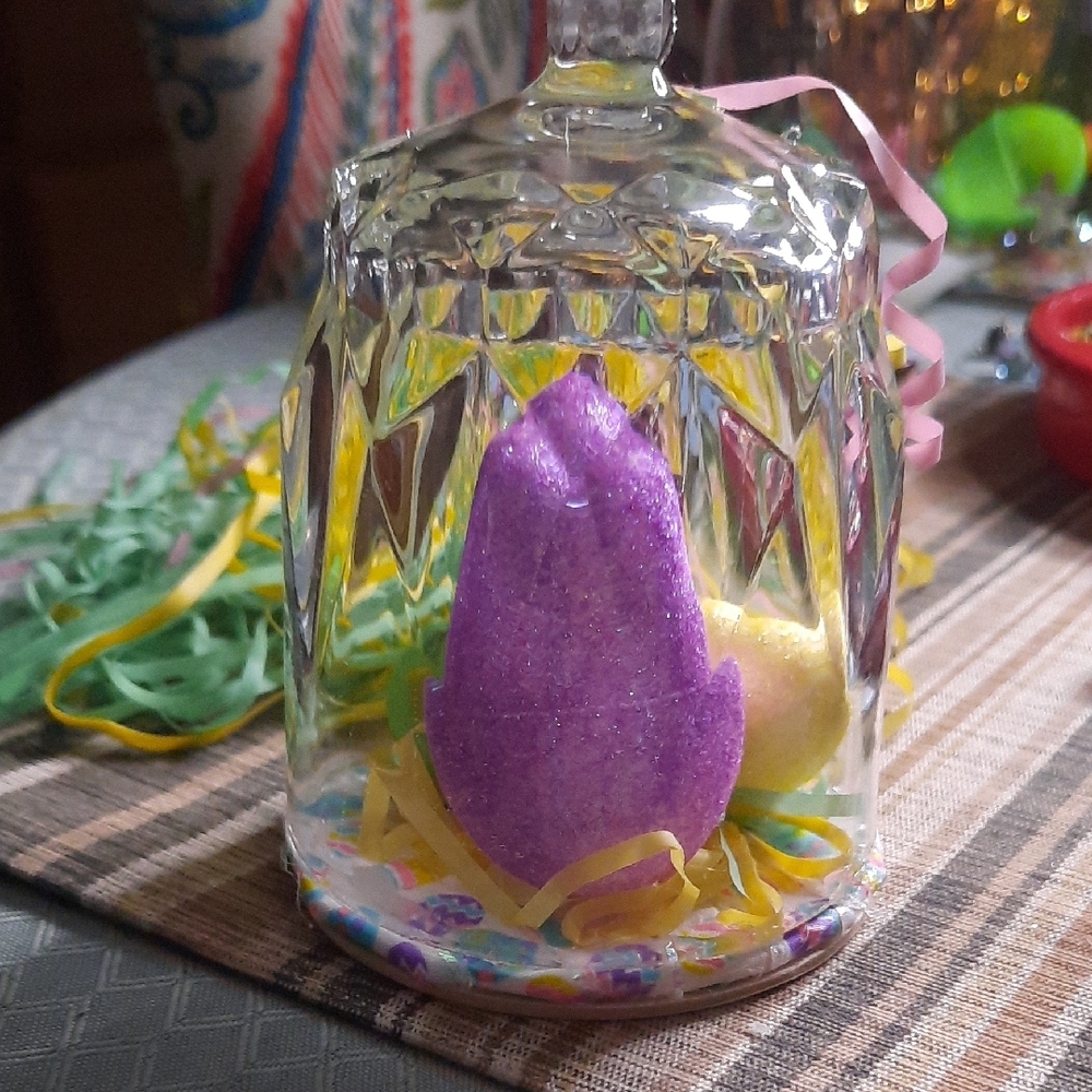 Crystal Glass Easter Egg Candle Holder With Rhinstone Cross Inside - Picture 4 of 5